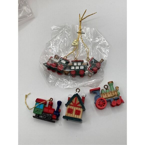 Christmas Tree Ornament Decoration HUGE Lot of 24 Penguin, Snowman, Hallmark - Picture 2 of 16